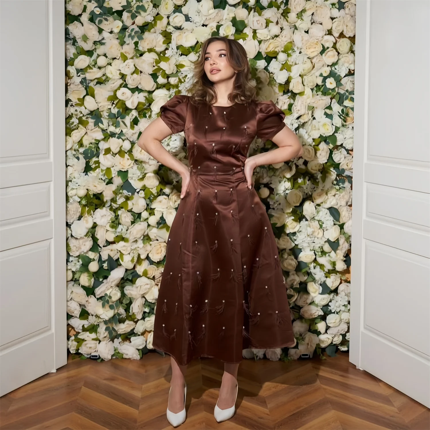 EDECPBM Braune luxuriöse Damen-Abendkleider für besondere Anlässe, mittellang, maßgeschneidertes, elegantes Partykleid aus Satin