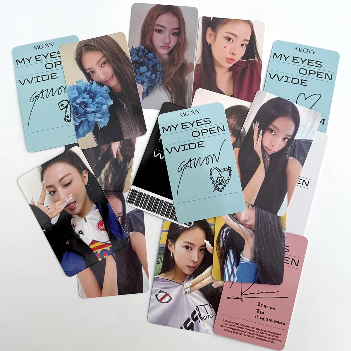 KPOP MEOVV 1st Album MY EYES OPEN LOMO Card VVIDE KTOWN 4USpecial 