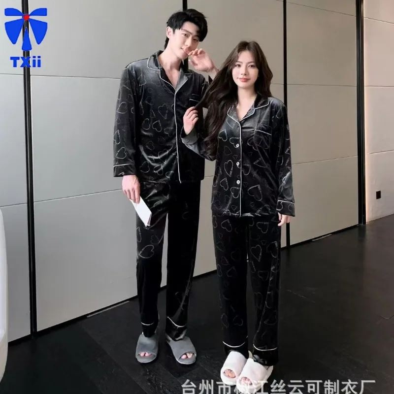 Autumn and Winter Gold Diamond Velvet New Couple Pajamas Red Wedding Embossed High-end Outer Wear Long-sleeved Home Clothes