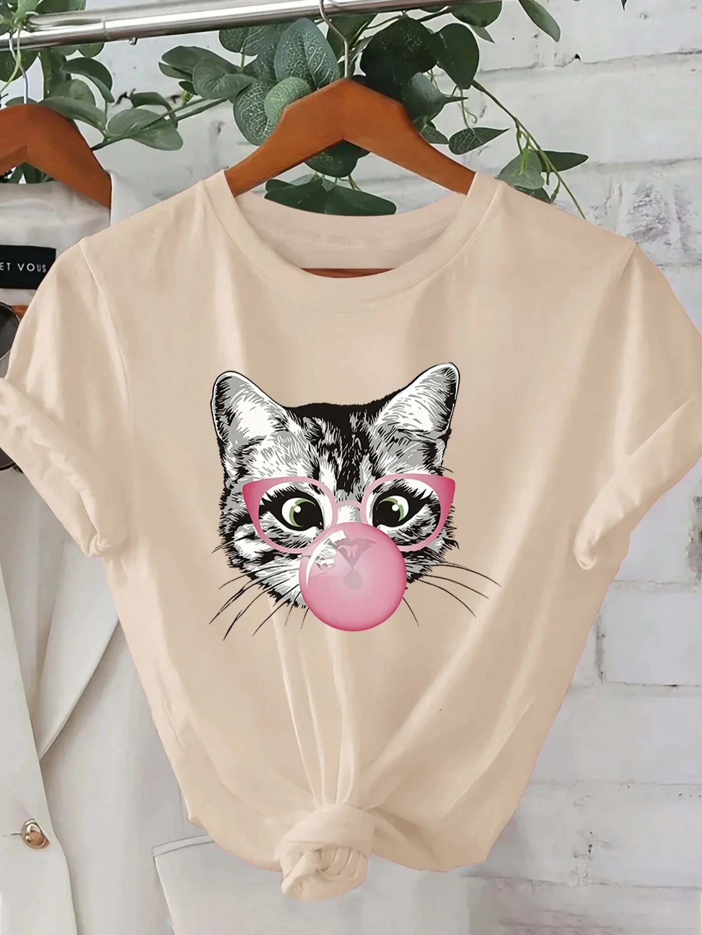 Camiseta informal demanga corta con cuello redondo para mujerlindo gato que sopla chicle estampado gráfico estilo callejero para