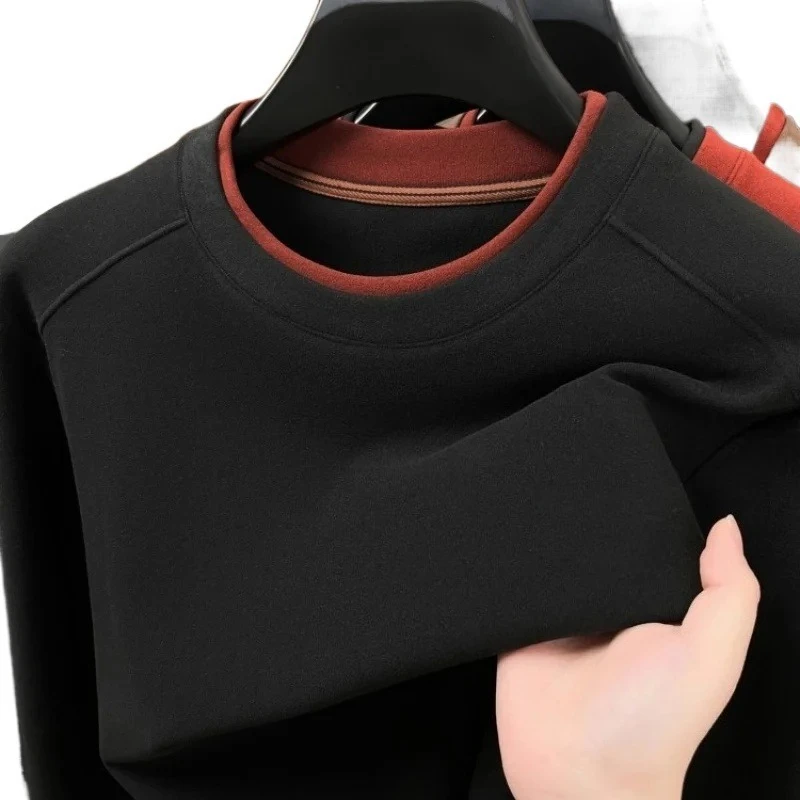 High quality velvet warm long sleeve T-shirt men's autumn new double-layer collar design fashion cute dog embroidery pullover