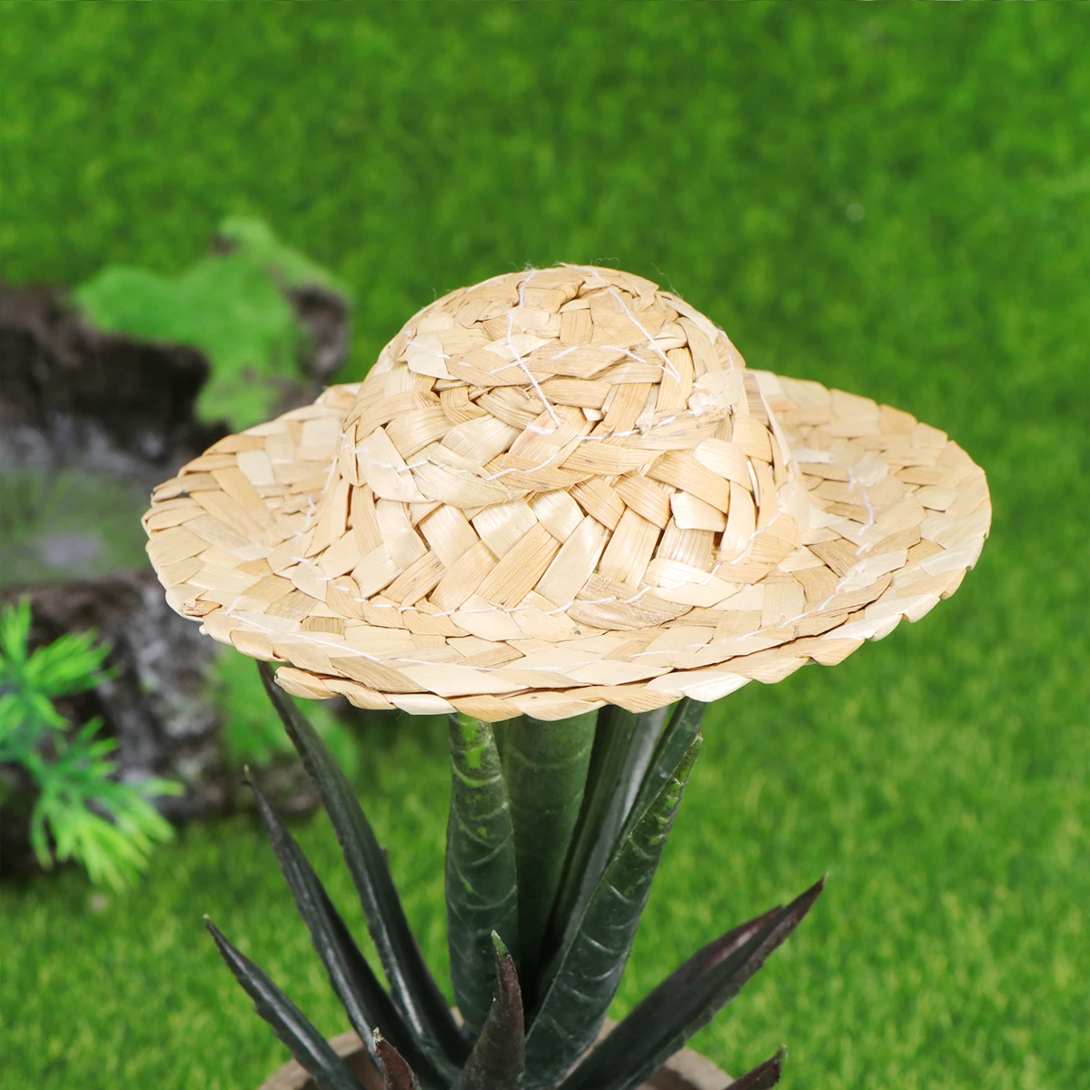 10 قطعة قبعات القش الصغيرة المنسوجة يدويا قبعات الزخرفية الصغيرة DIY بها بنفسك الحرفية اليدوية المنسوجة قبعات القش لصنع الحرف اليدوية