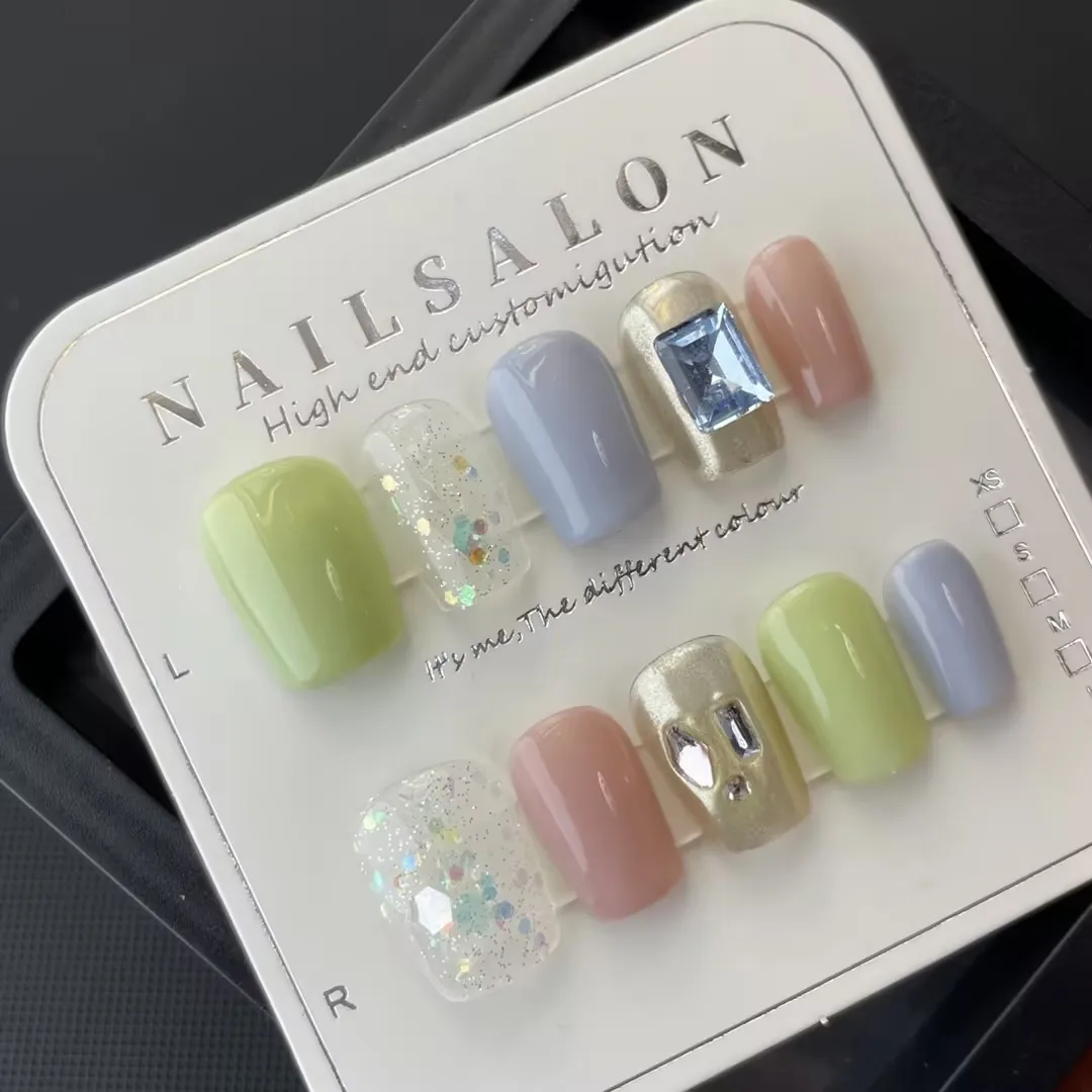 10pcs Pure Hand Pressed Coffin Nail Art, Nice Fake Nails, Sparkling Candy-Colored Full-Drilled Mirror Cute, Ideal for Women