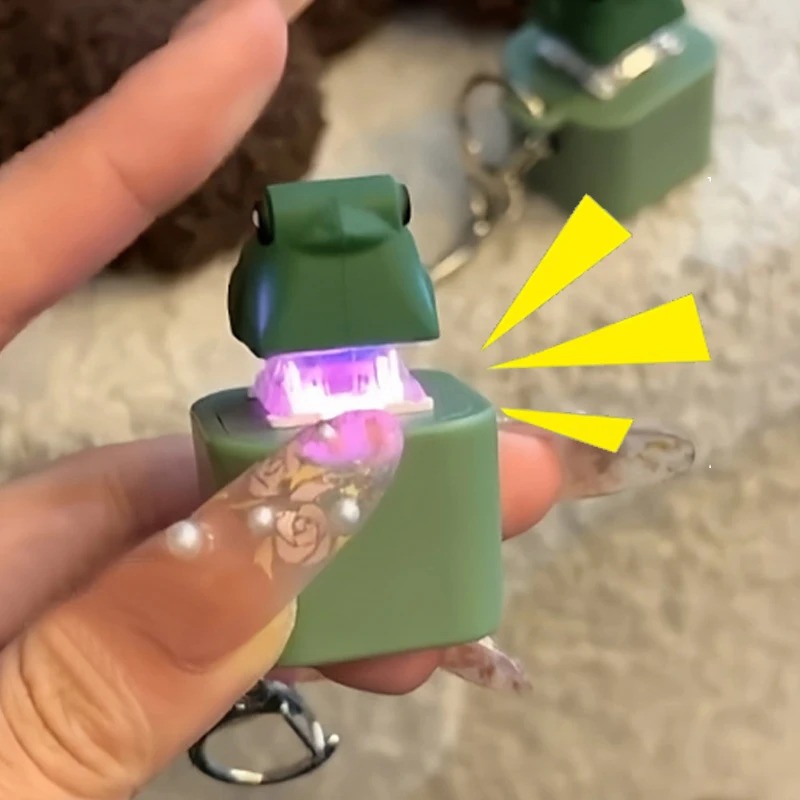 مضحك كروكينج الضفدع المفاتيح الإبداعية الضفدع لوحة المفاتيح تململ انقر الضفدع الصوت المفاتيح مع ضوء LED لسلاسل المفاتيح الإغاثة الإجهاد