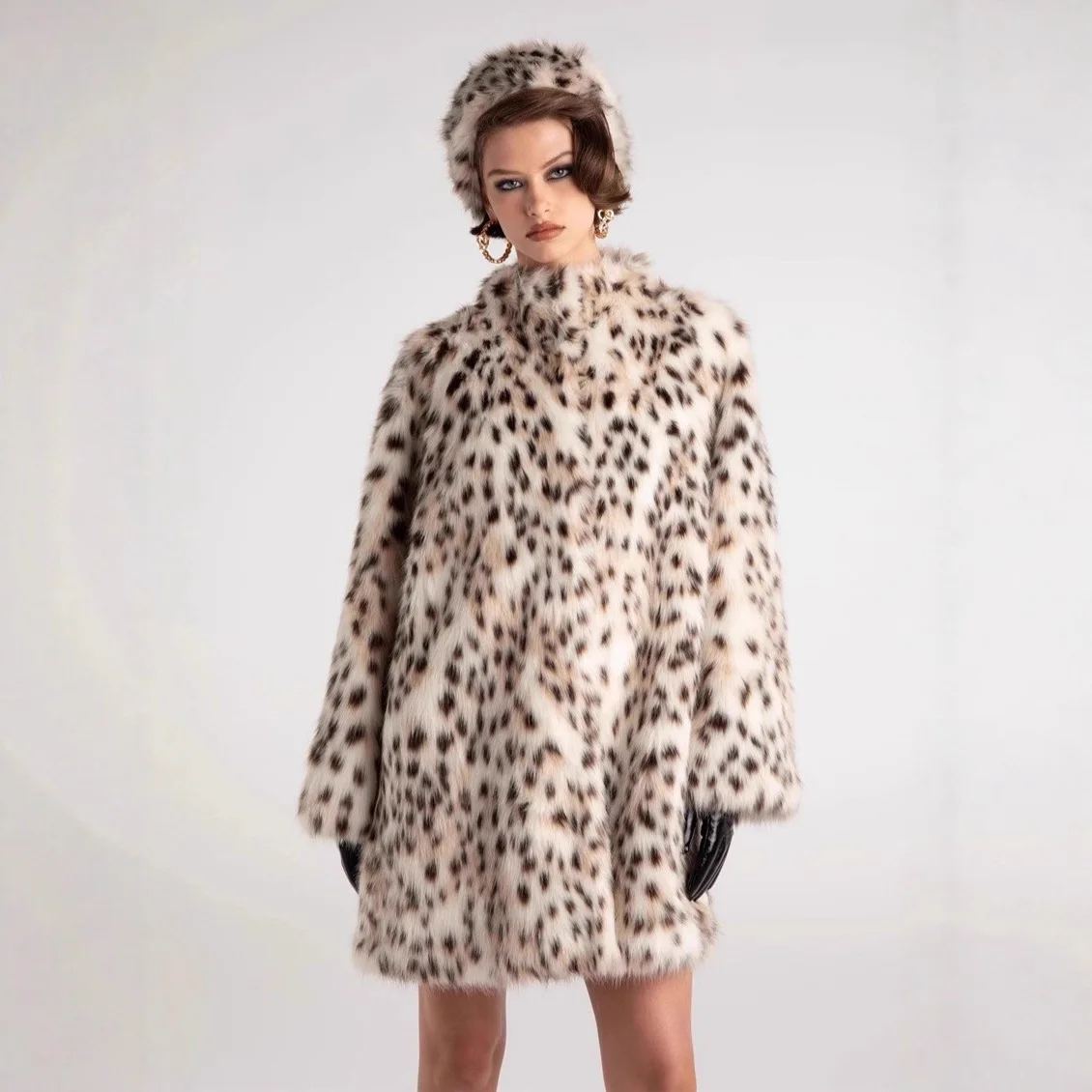 

Leopard Print Women Winter Fur Down Jacket Stand Collar Fluffy Faux Fur Jacket For Female Warm Comfortable Lady Faux Fur Outwear
