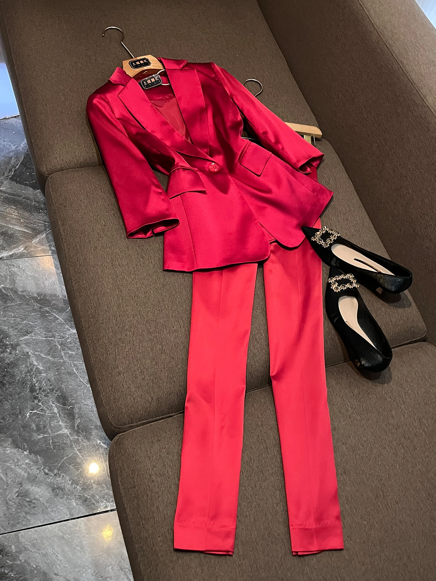 

Ele Slimming mat Spring New Women's High-End Commute Small Foot Pants Two-Piece Set Profional Faionable