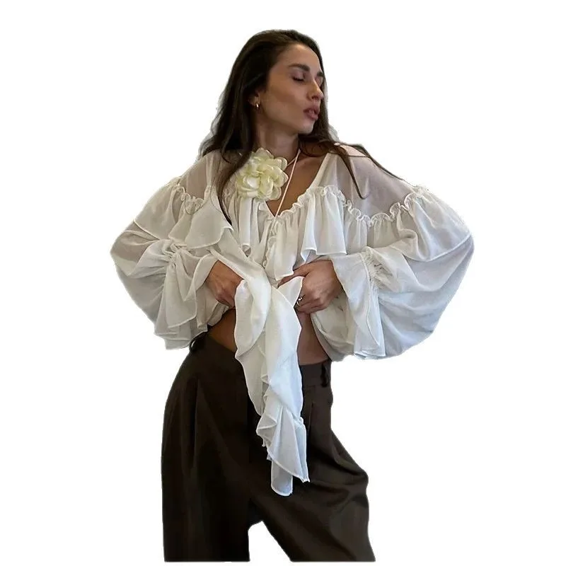 2025 frauen Sommer V-ausschnitt Sexy Durchsichtiges Hemd Strand Bluse Mode Rüschen Patchwork Weibliche Bluse Top