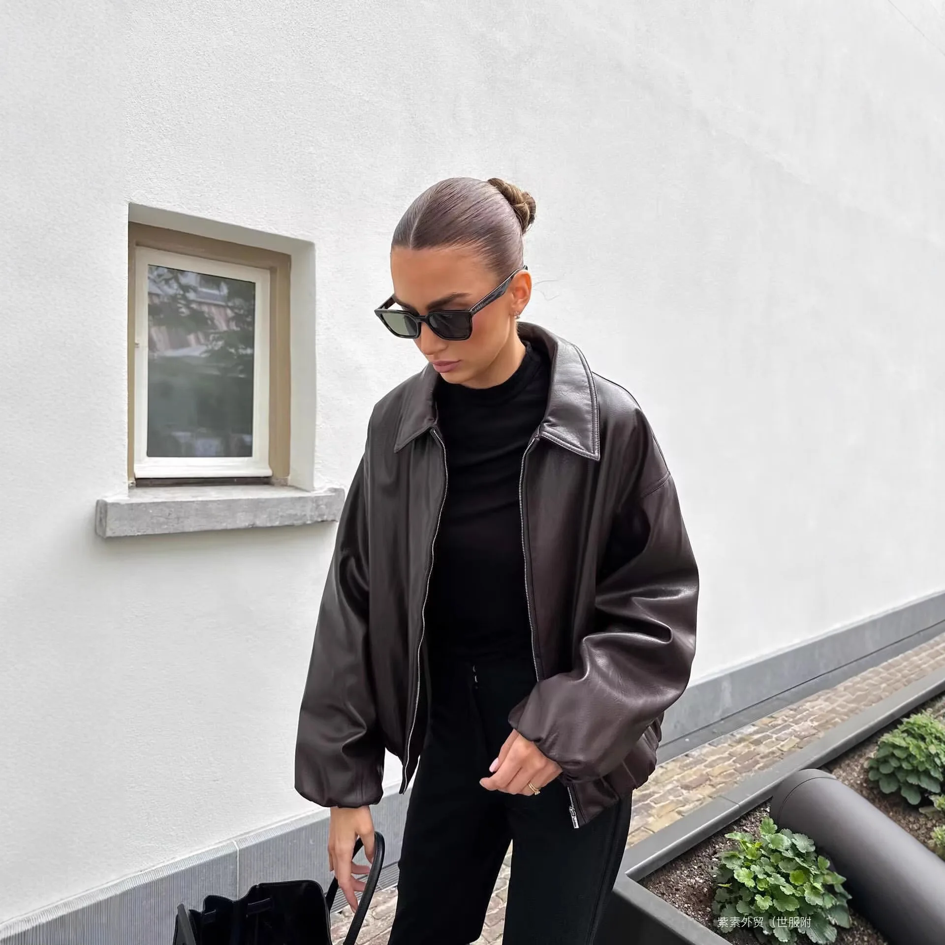 Fashionable Street Style Pilot Design Jacket Outerwear in Two Colors Polyester Leather Alternative L