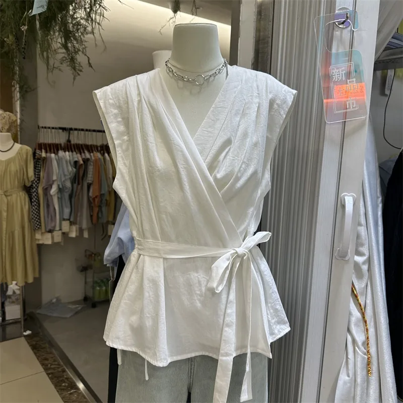 

2025 Summer Women's Sleeveless V-neck Top Korean Version Waist Cotton and Hemp Small Shirt