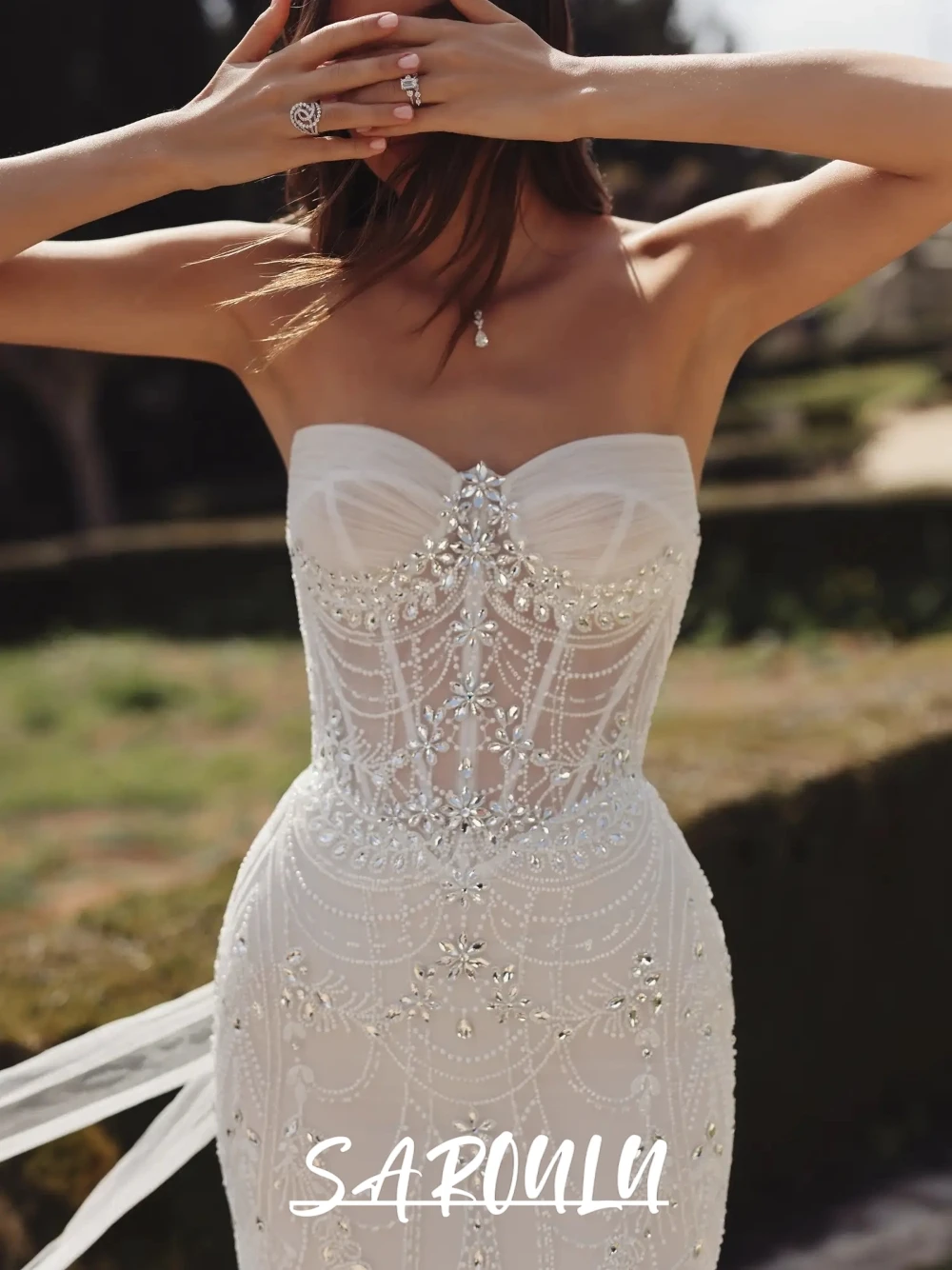 

Elegant Sweetheart Neck Beaded Mermaid Wedding Dress Backless Glitter Crystal Embellished Bridal Gown Garden/Beach Weddings