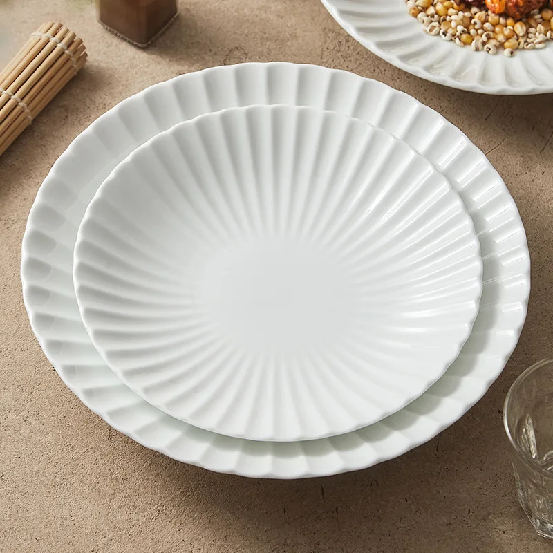 White porcelain disc, tableware, plates, household dishes, high-end hotel restaurant dishes, Western dishes, shallow plates