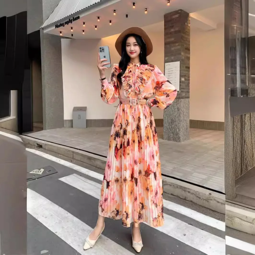 2024 Muslim Arab Spring New Beach Vacation Ear Edge Retro Style Long sleeved Printed Chiffon Pleated Waist Slimming Dress