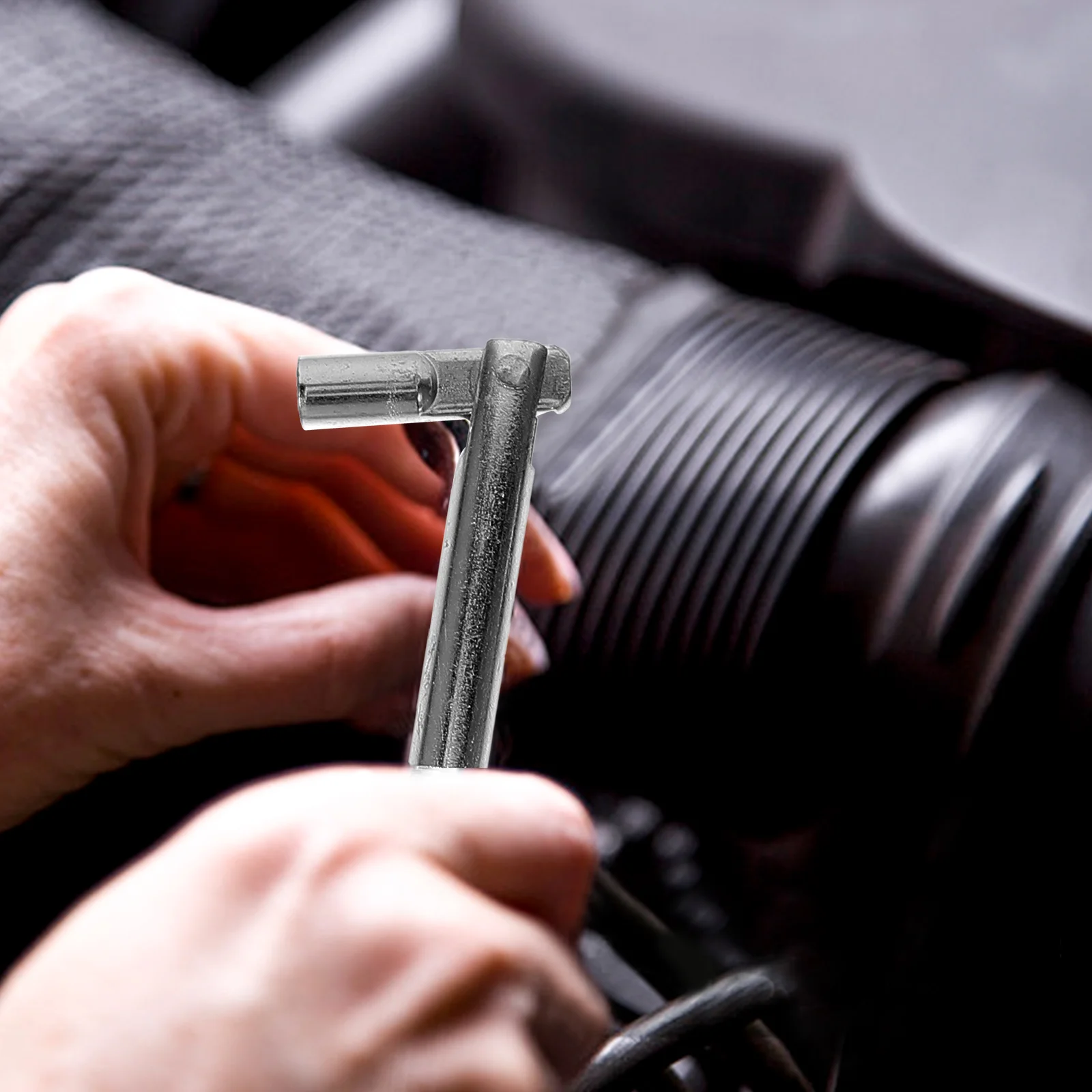 

2Pcs Reusable Tire Repair Installer Valve Stem Puller with Vacuum Mouth Wrench for Quick Air Valve Replacement in Cars and Bikes