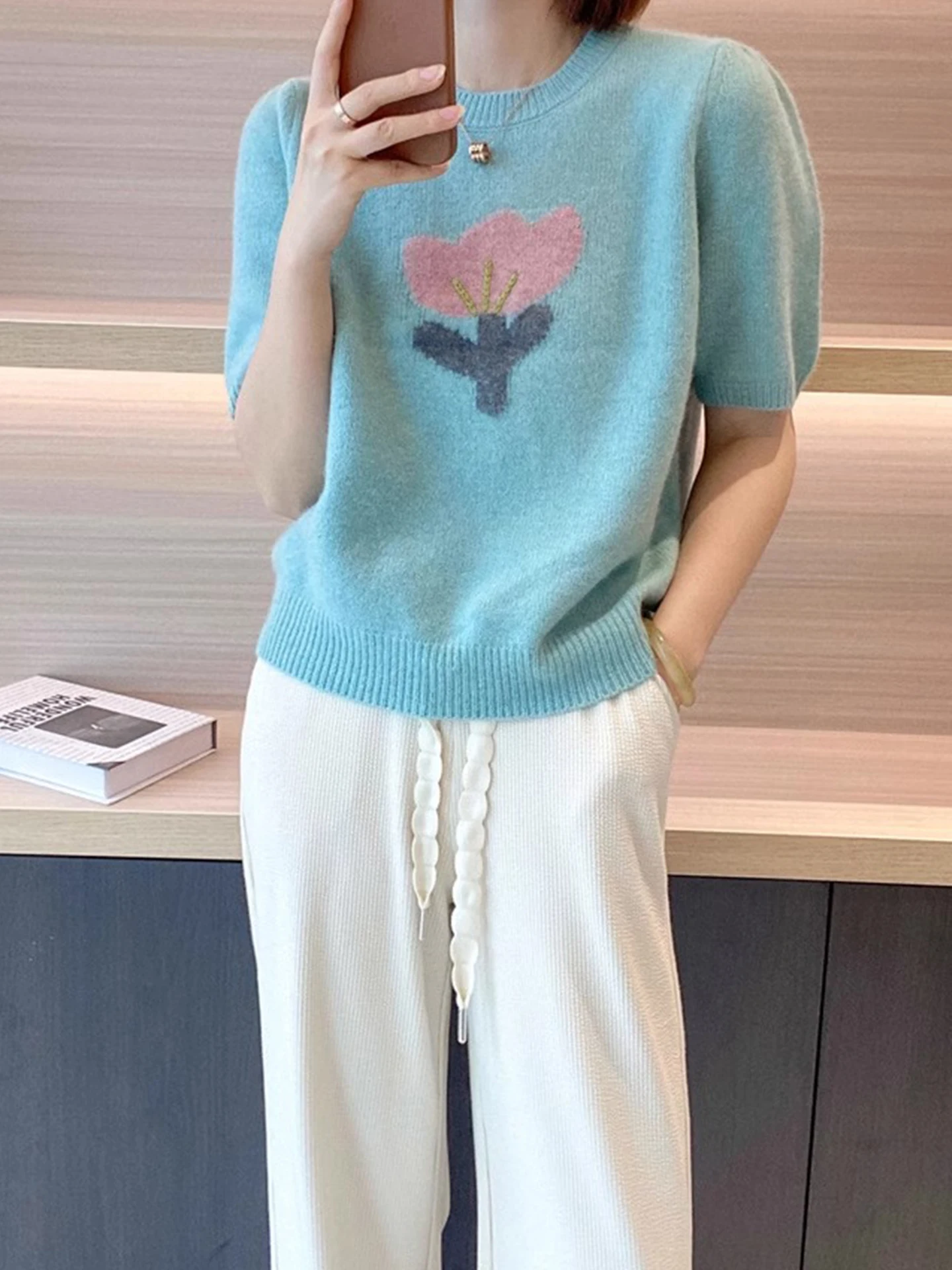 Loose Lazy Sle Summer Knitted Top Women's round Ne ort Sve Embroidered Flower Design Faionable Casual round Ne P...