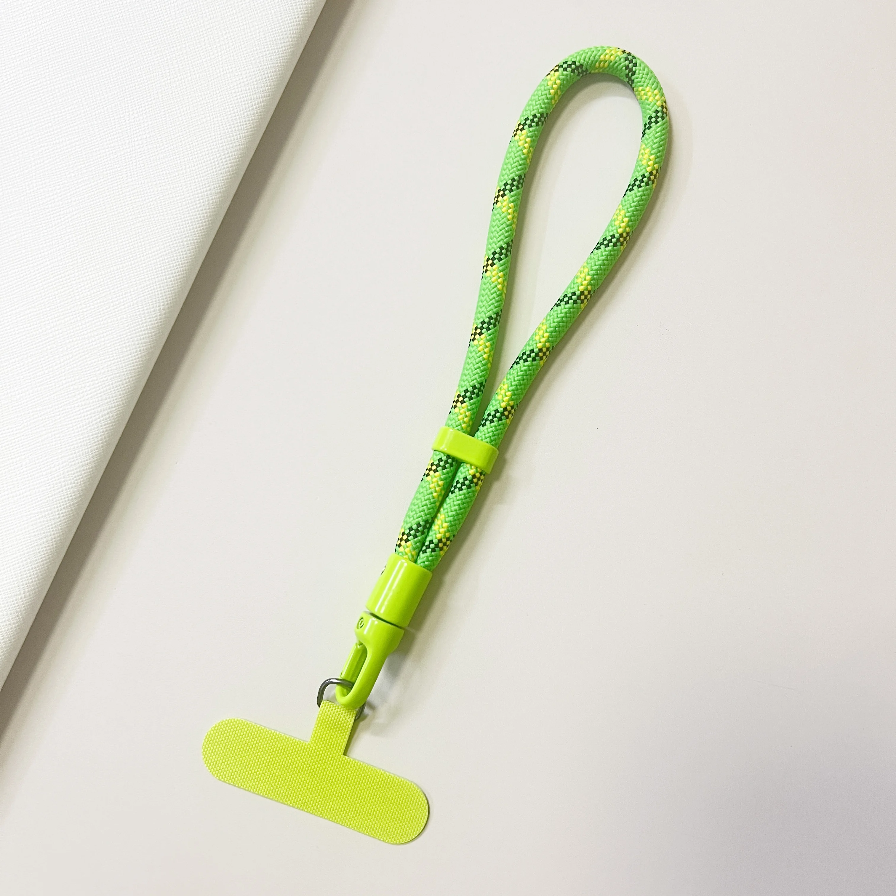 360-Degree Rotating Mobile Phone Lanyard