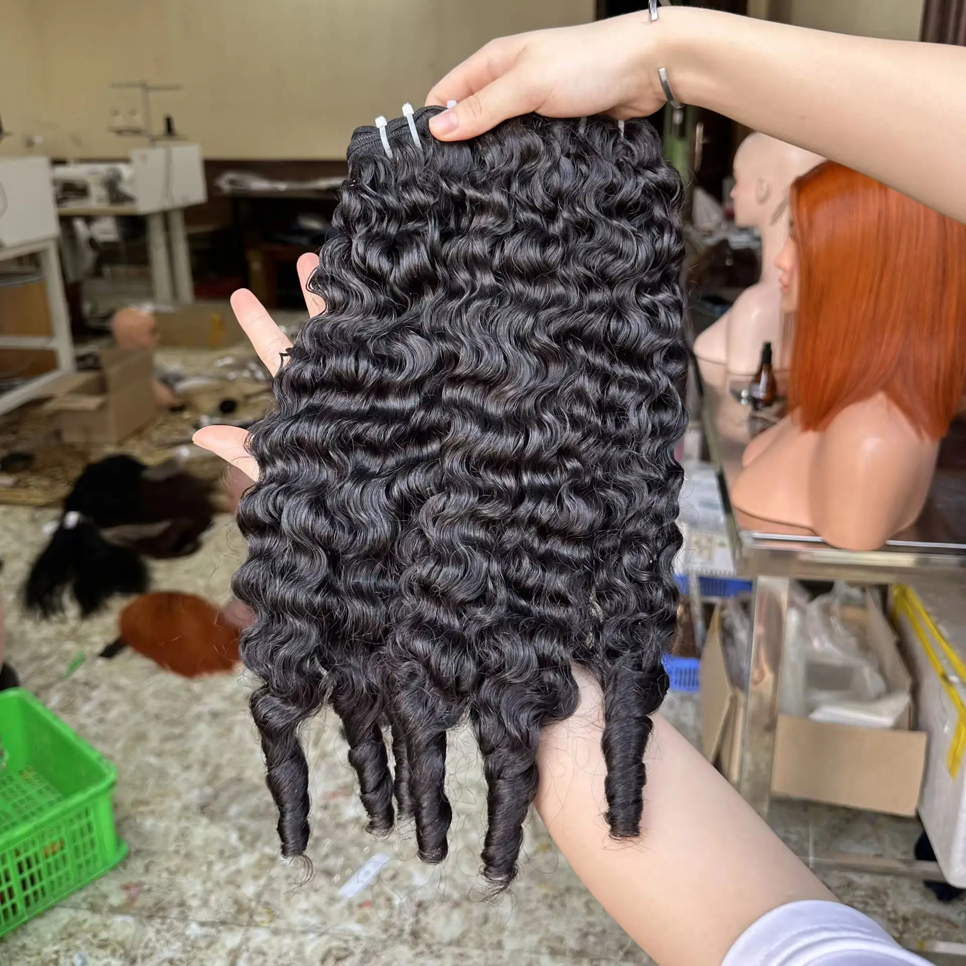 12A Birmese Pix Krullen Menselijk Haar Bundels Aanbiedingen Vietnamese Ruwe Menselijk Maagdelijk Haar Weave Bundel Oceaan Spiraal Krullend Haar Bundels