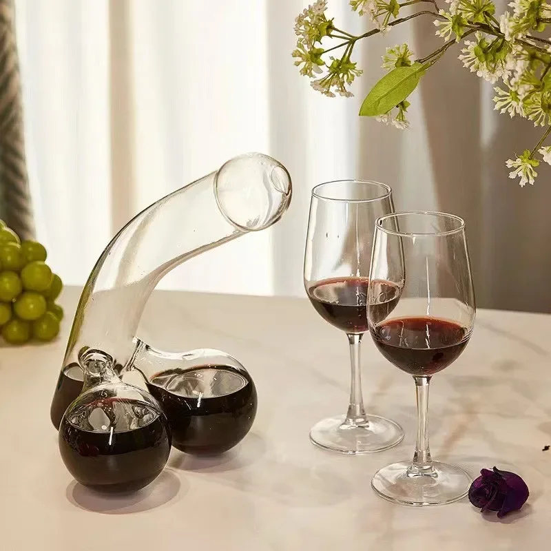 New Interesting Transparent Glass Whiskey Decanter Table Ornament Container Dispenser Glass Wine Cup