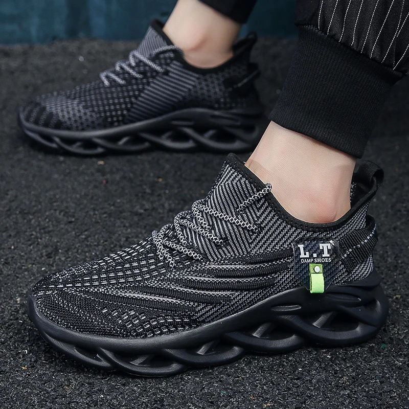 Men Sports Running Black Jogging Shoes Casual Sneakers Outdoor Breathable Mesh Women Light Shock-absorption Black Tennis 39-47