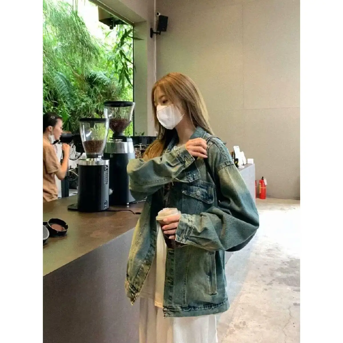 

Ретро-куртка из американского денима для женщин, осенне-зимняя, новая трендовая модель, дизайнерская, с воротником, в стиле рабочей одежды, приталенная, из полиэстера