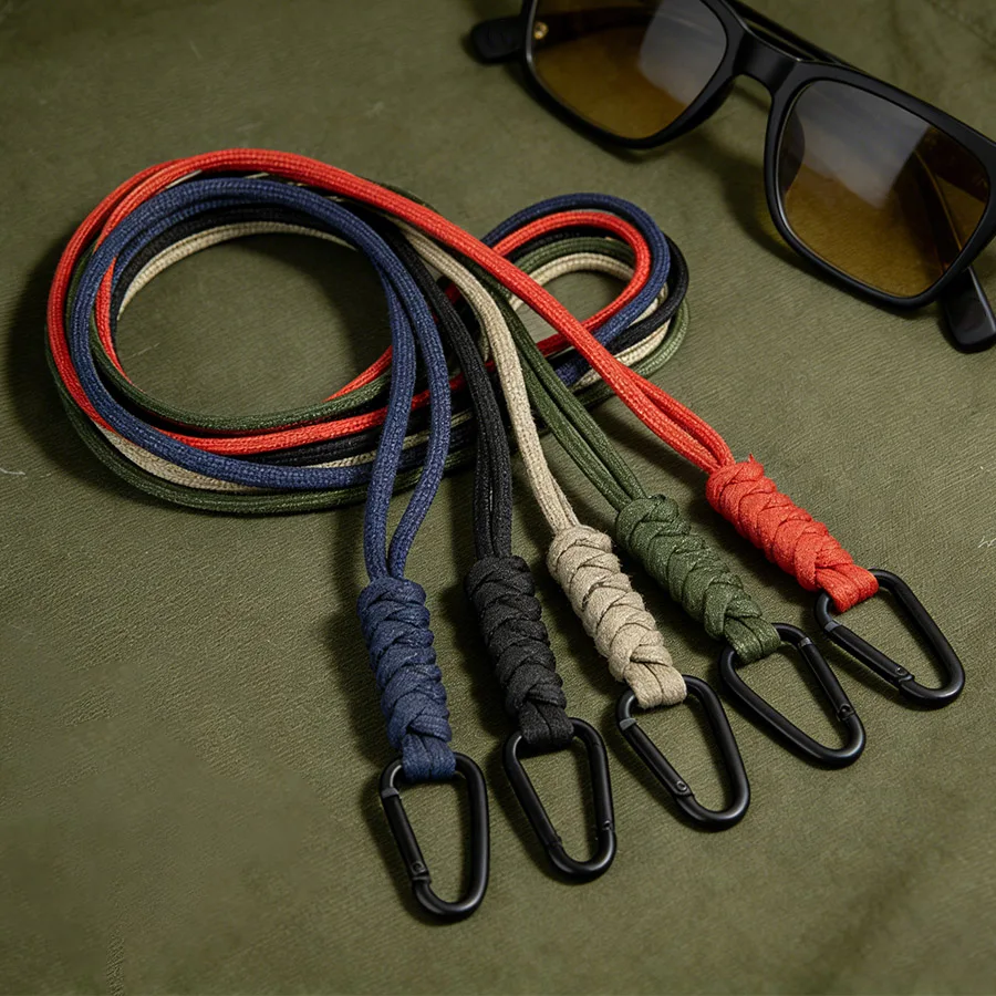 Paracord Lanyard Keychain Outdoor Rope Key Strap Carabiner Clip Utility Bag Key Holder Tactical Style Accessory Gift