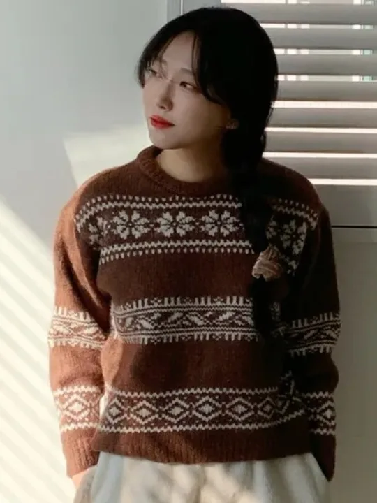 

Cisas Snowflake Knitted Sweater Women's Faion Casual Sweet Anti-Aging Lazy Versatile Knitted Top for Young Women