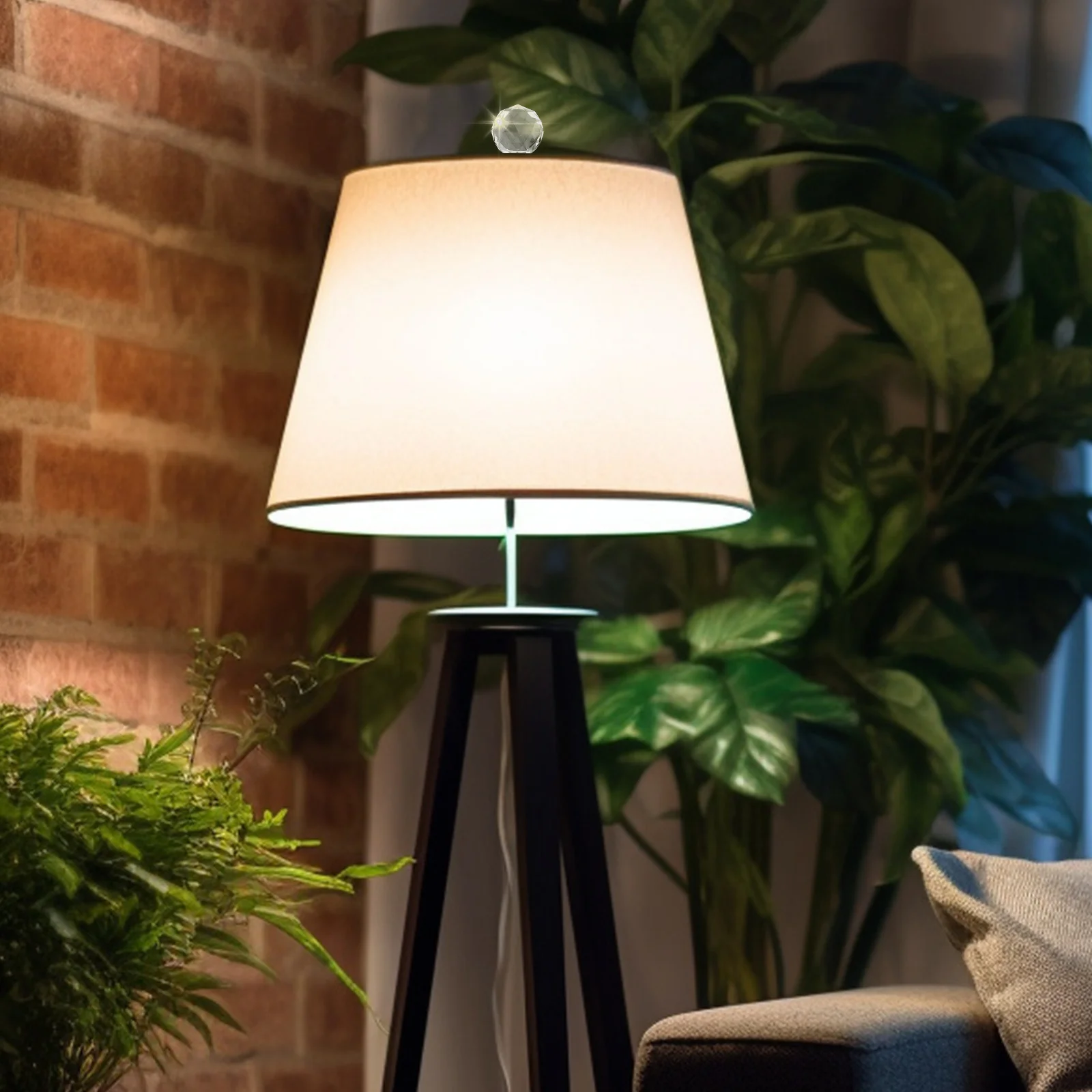 

Clear Crystal Lamp Finial Cap Knob Decorative Lighting Accessory High Brightness Lamp Finial Topper Replacement for Table Floor