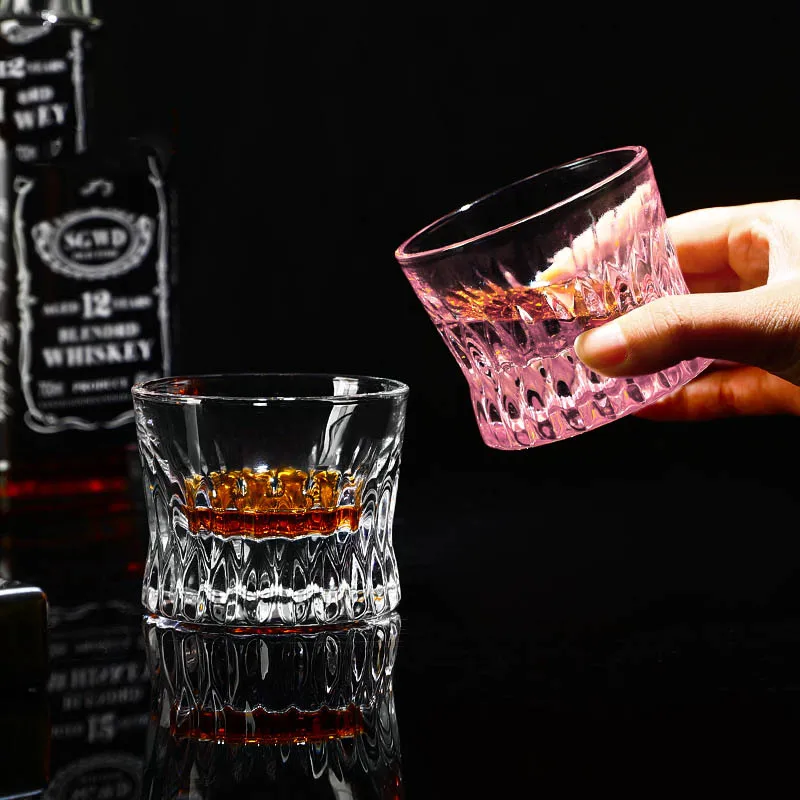 

LYN$GY Clear Striped Whisky Glass,Thick-walled Spirit Glass,For Bars and Home Use,Pink Engraved Gift