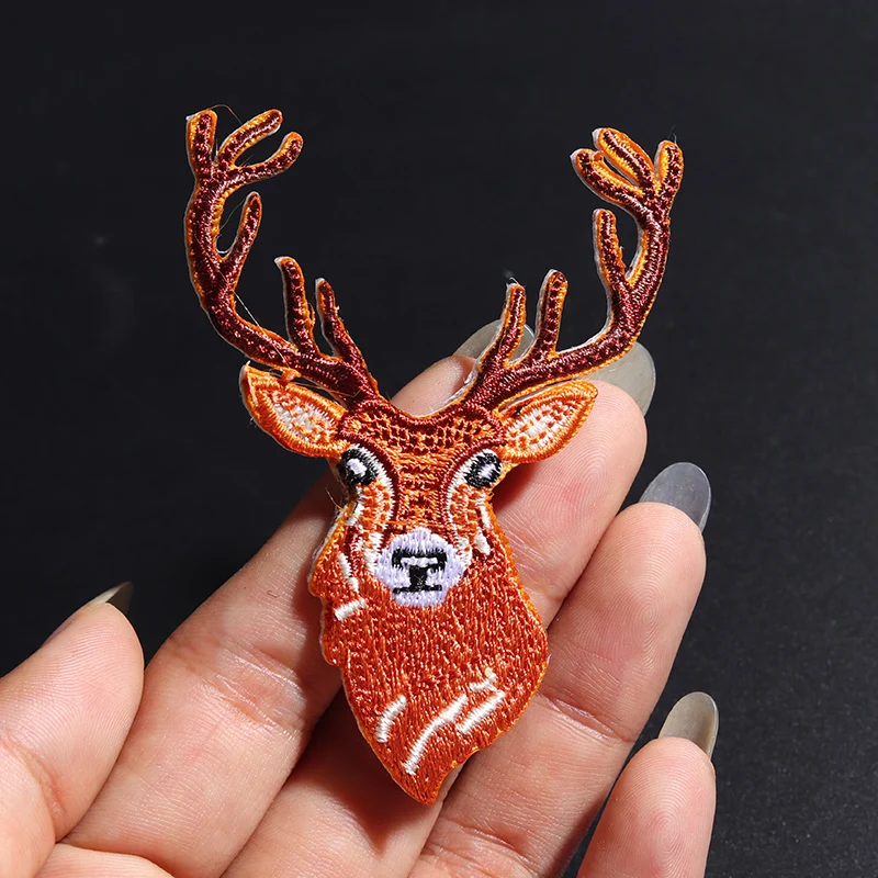 Antler Patches Size:7.5x6cm Cartoon Iron On Cloth Embroidered Applique Sewing Clothes Apparel Accessories lovely