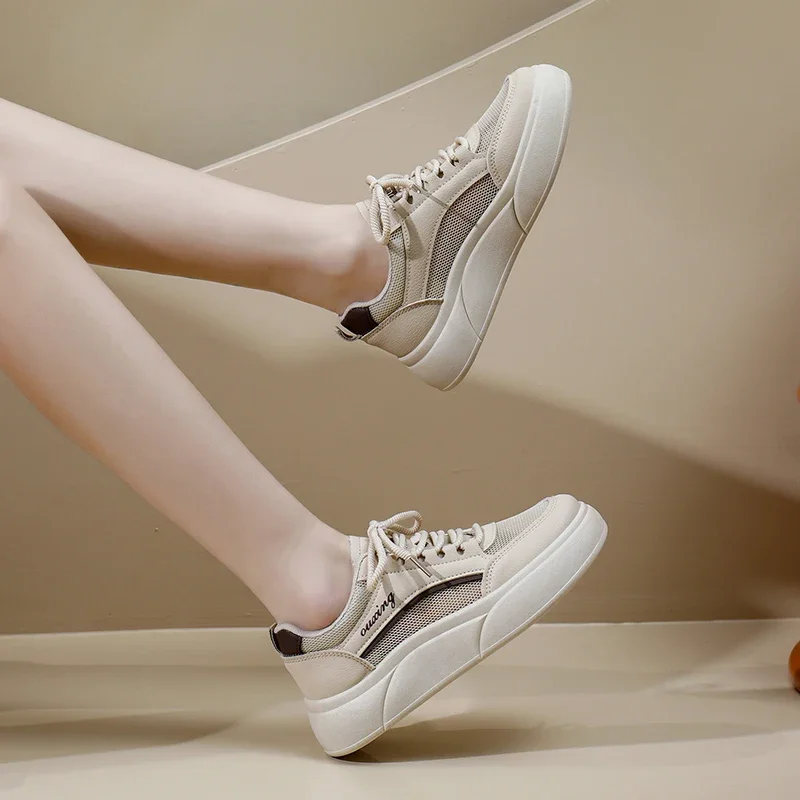 صيف جديد! النسخة الكورية من الأحذية الشبكية المجوفة القابلة للتنفس - لوح كاجوال رياضي سميك ونماط أحذية بيضاء صغيرة