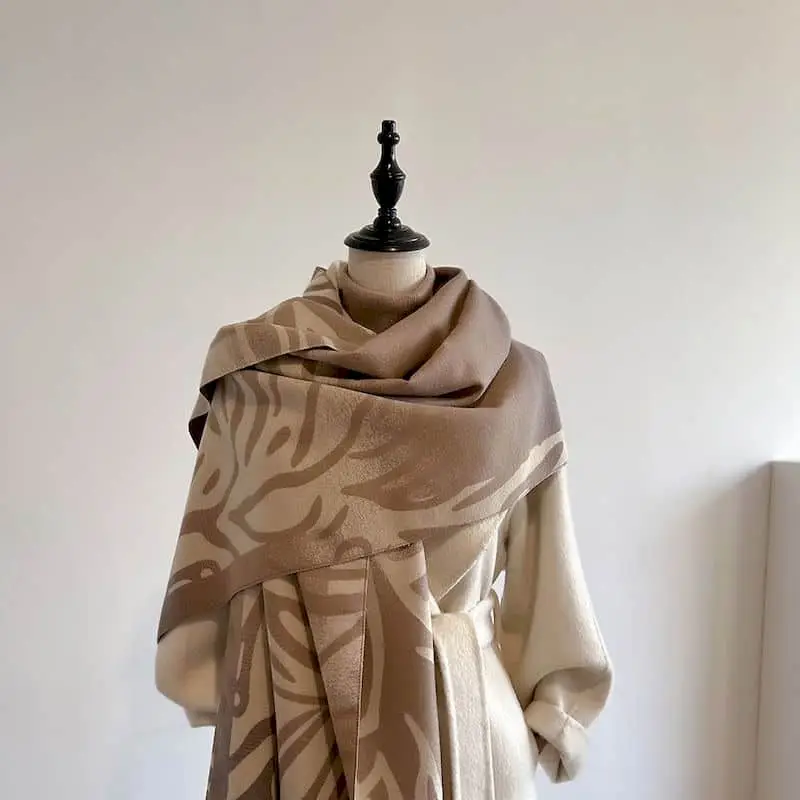 Scarf Women Luxury Vintage Stripe Graffiti Cashmere-like Female Scarf Korean Style Casual Winter Pashmina Shawl 