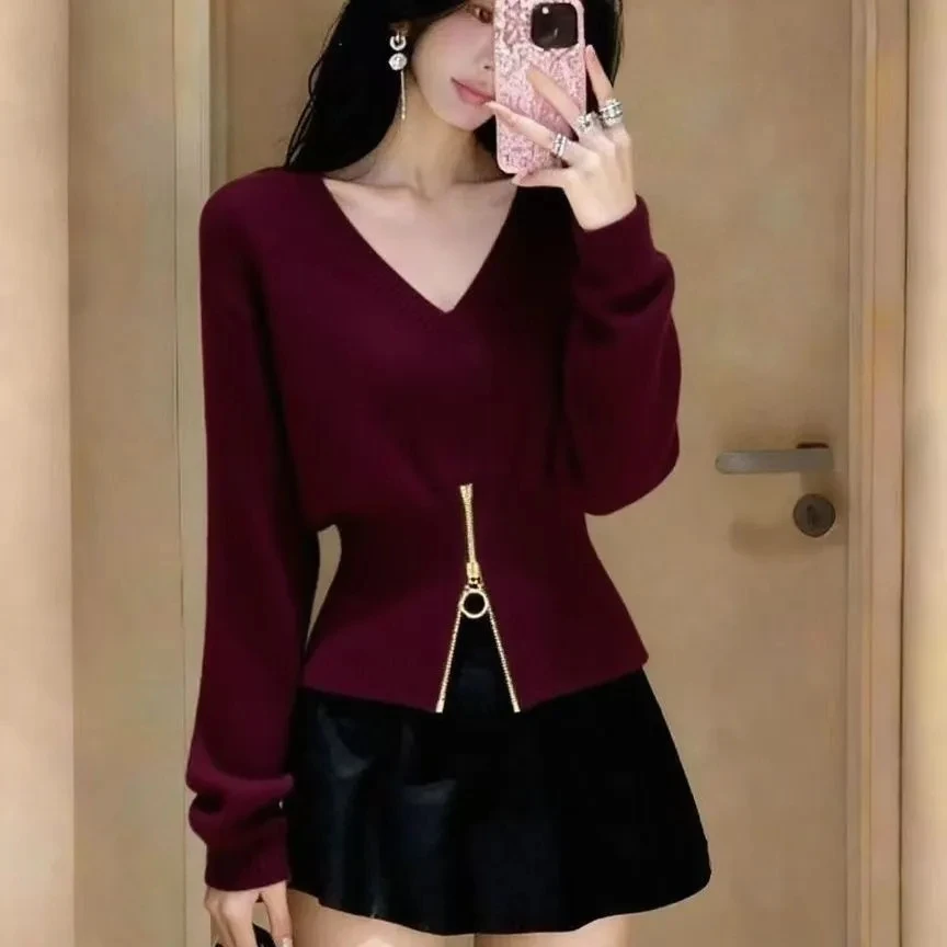 

Женская одежда: Модный осенне-зимний свитер-пуловер с V-образным вырезом, однотонный, вязаный, универсальный, стройнящий силуэт
