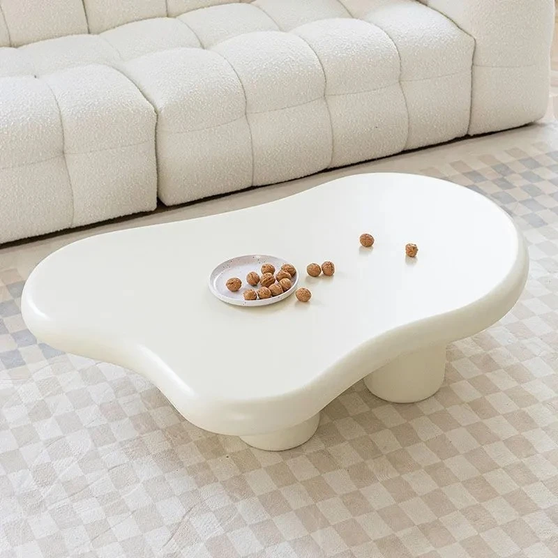 Cloud-Couchtisch aus Massivholz, hochwertig, speziell geformt, im französischen Creme-Stil, Wabi-Sabi, unregelmäßig, minimalistisch, für kleine Wohnungen, Teetisch