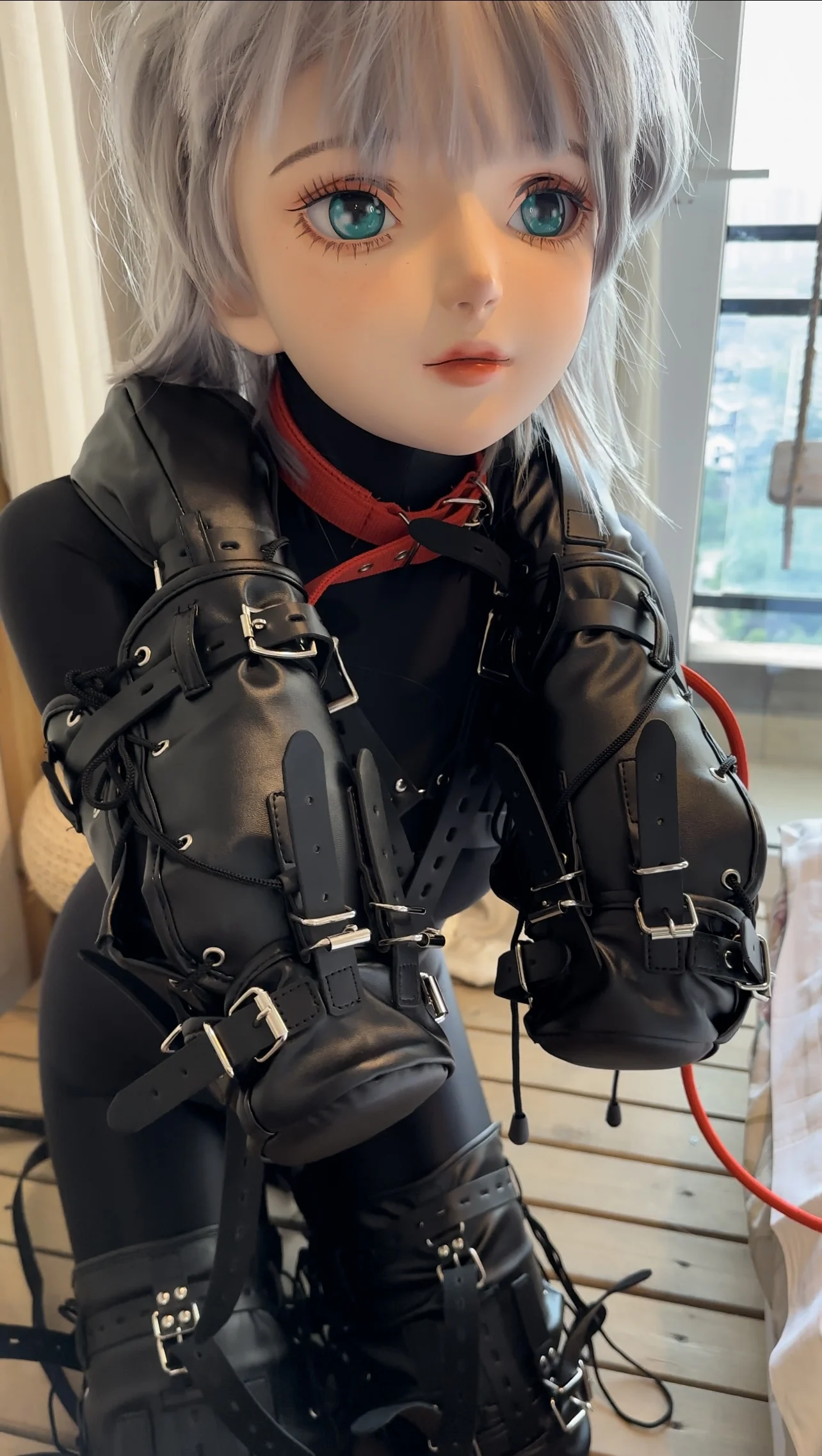 

(Daisy) bondage and half head super sweet female resin crossdressing BJD Doll kig cosplay kigurumi mask