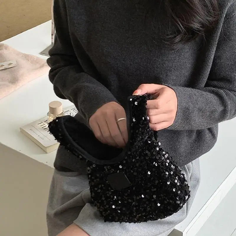 

Sequins Wrist Purses,Women Sparkly Clutch Evening Bag Trendy Purse Handbag for Prom Night Out Cocktail Wedding Party 547A