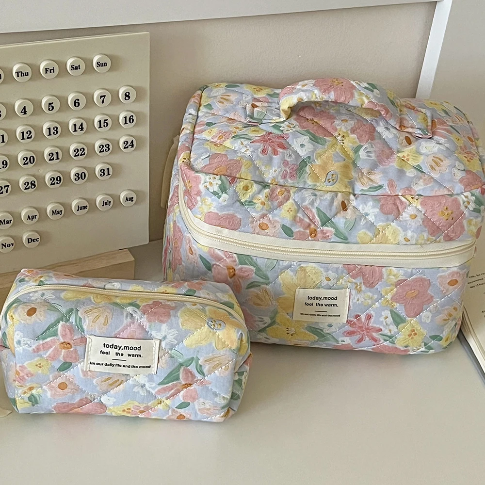 Großhandel Vintage Blume Frauen Handtasche geste ppte Tasche tragbare kosmetische Make-up Reise Oraginzer Reiß verschluss Taschen Mini-Tasche – Detail 5