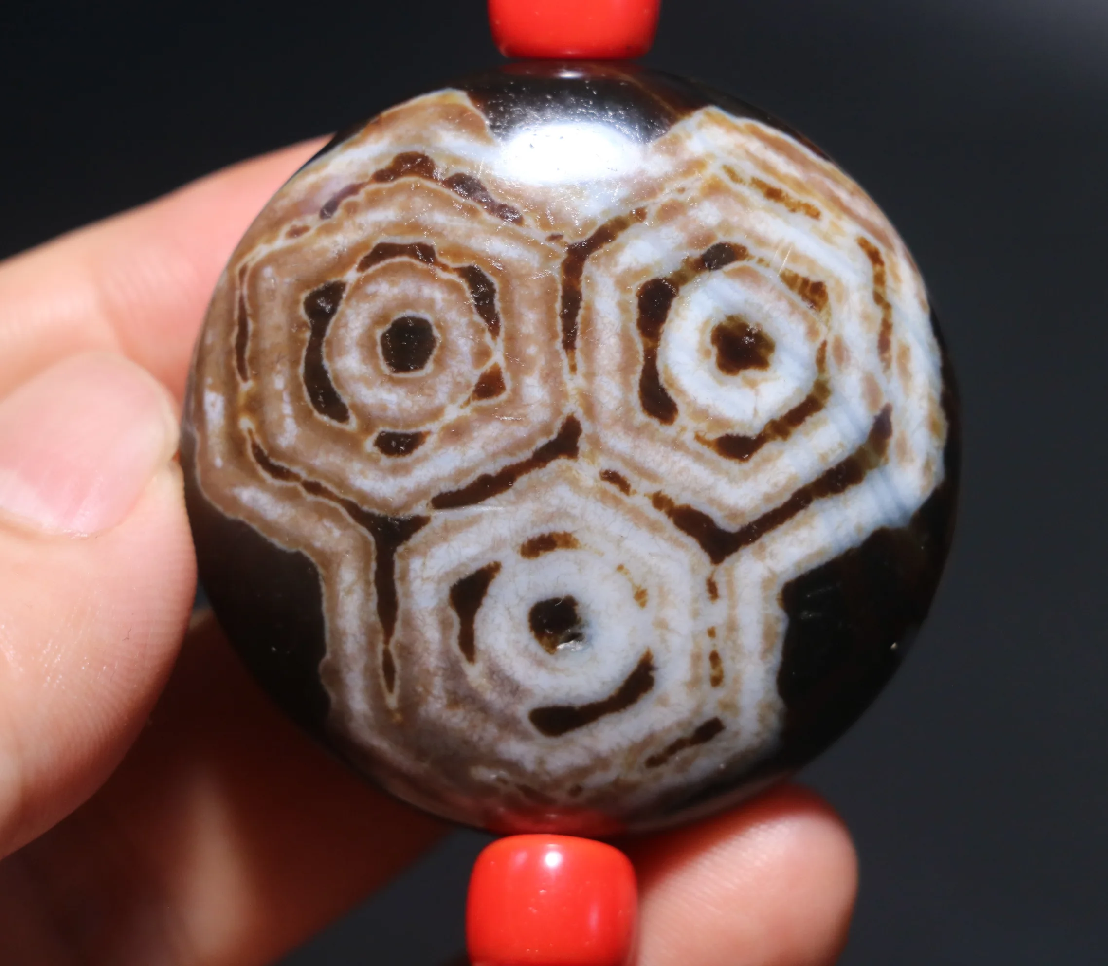 

Treasure LKbrother Sauces Power Magic Tibetan Old Agate 3 Kingkong Net Eyed Goat Eye dZi Bead Amulet Big Pendant Talisman