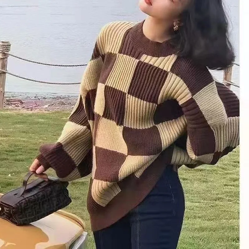 2023 New Autumn and Winter Fashion Niche Lazy Style Round Neck Long Sleeved Checkerboard Casual Loose Oversized Thick Sweater