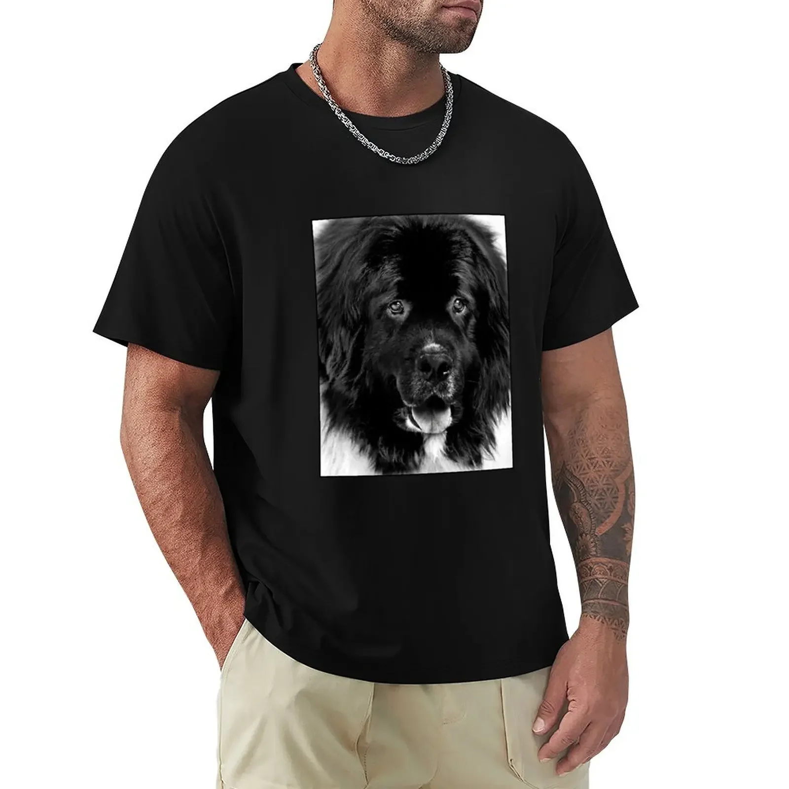 Newfoundland Dog Portrait in Black and White T-Shirt man clothes plus size clothes fitted t shirts for men