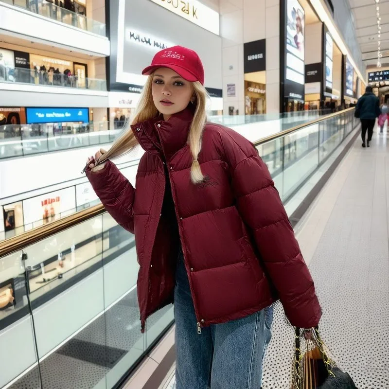 

2025 Winter Women's New Cotton Jacket Female Thicken Warm Cotton Jacket Women's Hooded Bread Jacket Casual Loose Parkas Coats