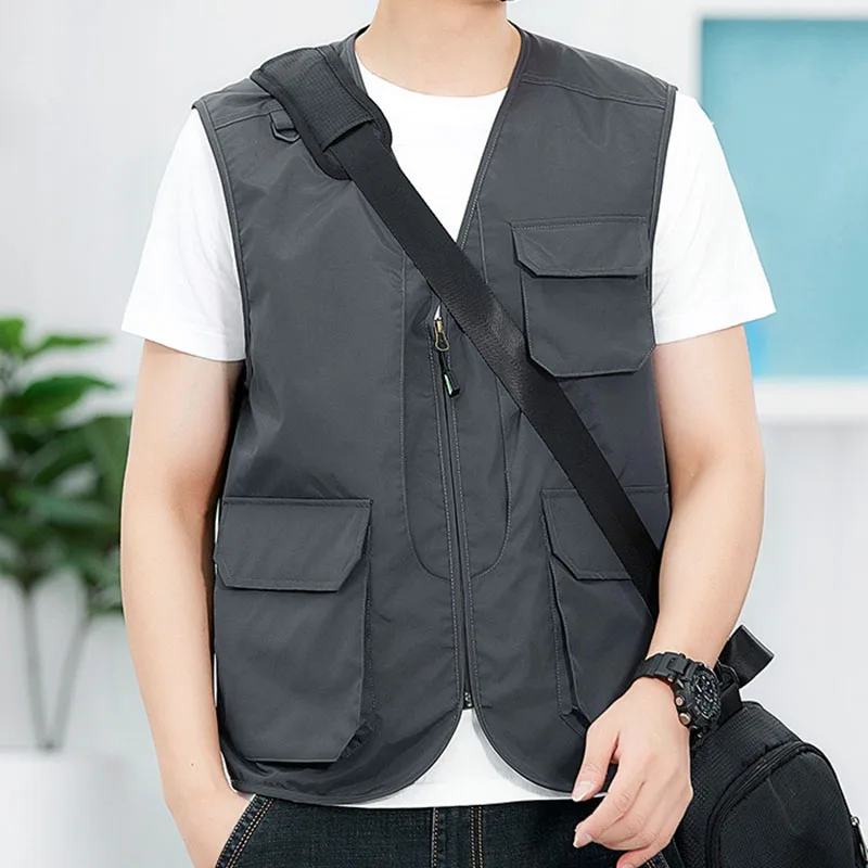 

Mens Vests Men's Summer Sleeveless Vest Coat Men Multiple-pockets Casual Vest Outdoors Travels Vests Waistcoat Jacket Male 5XL