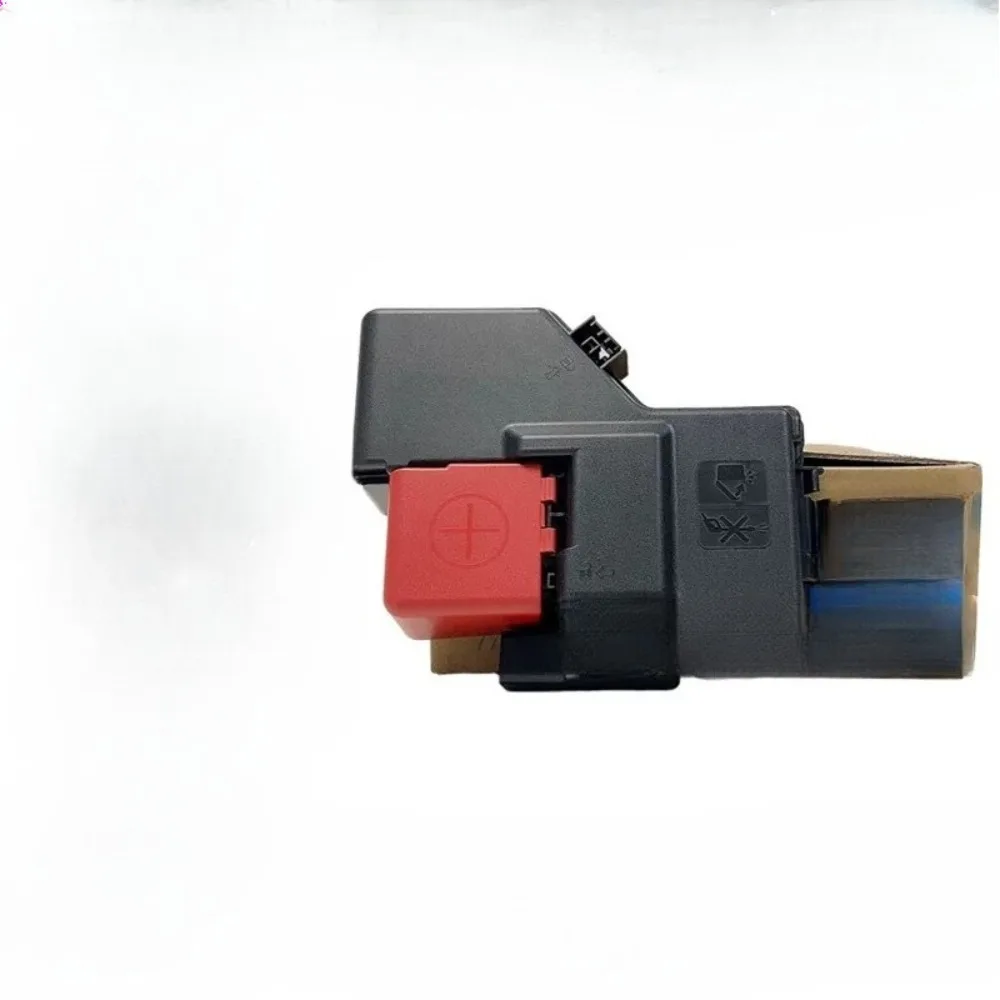 

Positive Wire Cover Small Fuse Box Lids Battery Black Plastic Cover for Buick Enclave for Chevrolet Blazer for Cadillac XT5 XT6