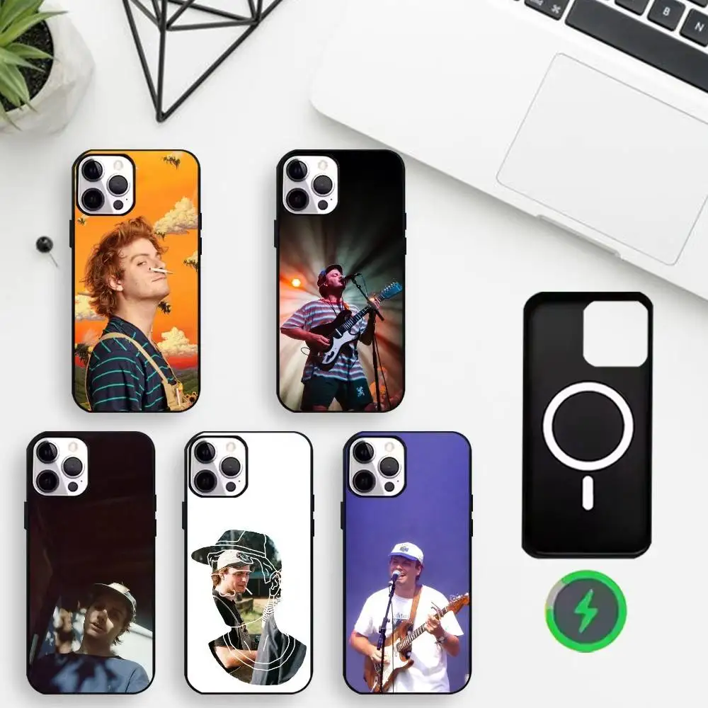 

M-Mac D-DeMarco Singer Phone Case For iPhone17,16,15,14,13,12,11 Plus,For Magnetic Wireless Charge Cover