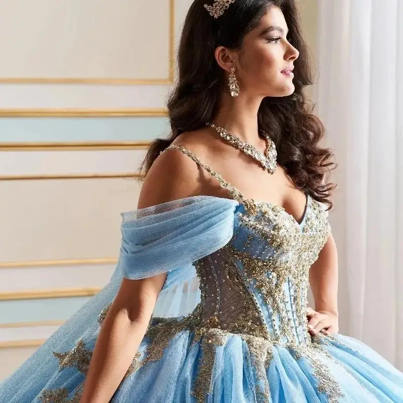 

Customized Sky Blue Shiny Quinceanera Dresses Ball Gown Off The Shoulde Gold Applique Lace Beads Tull Party Birthday Sweet 16