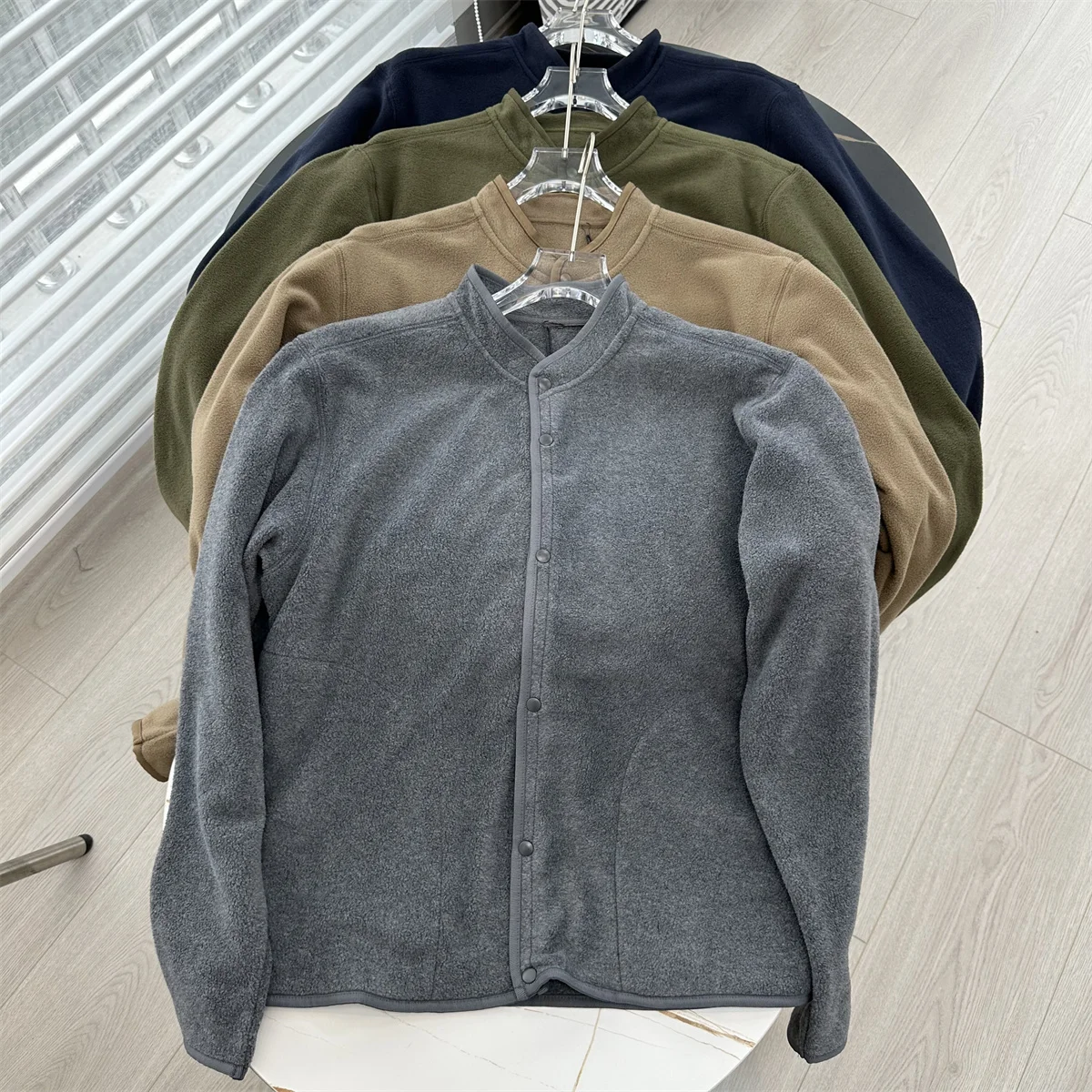 

Мужская двусторонняя куртка для активного отдыха с воротником-стойкой, осенне-зимняя, модная, молодежная, приталенная, с длинными рукавами