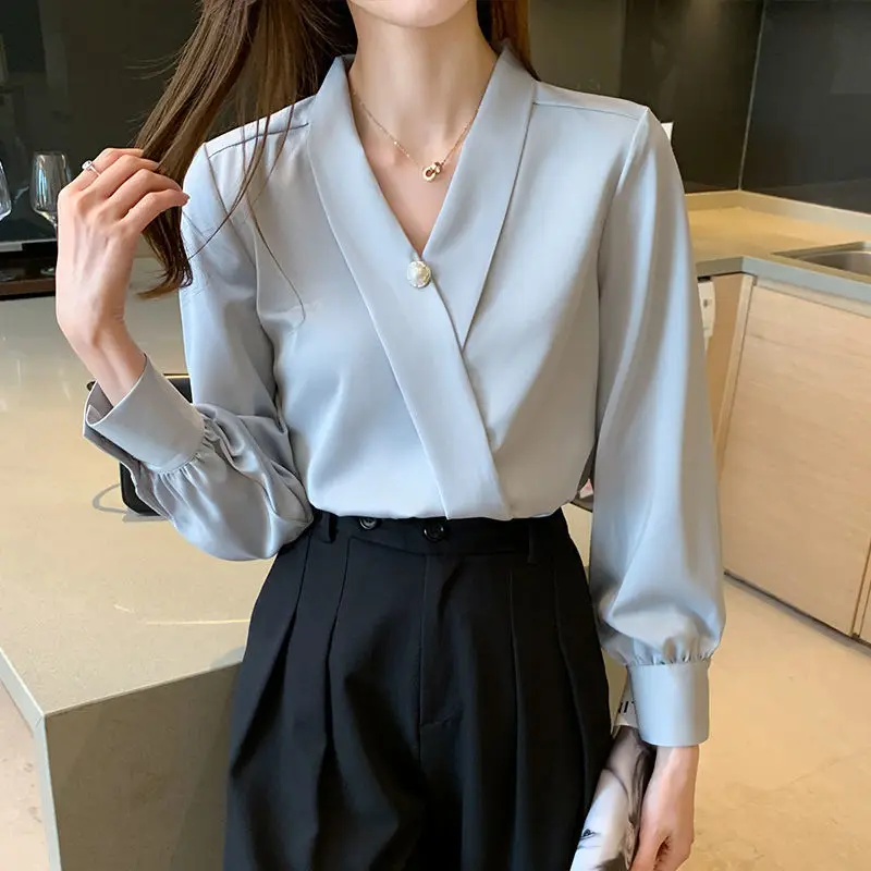 Office Ladies Blouses Women Satin V-neck Long Sleeve Blusas Social Formal Workwear Cozyy Pearl Ins Popular Modern Casual Tops