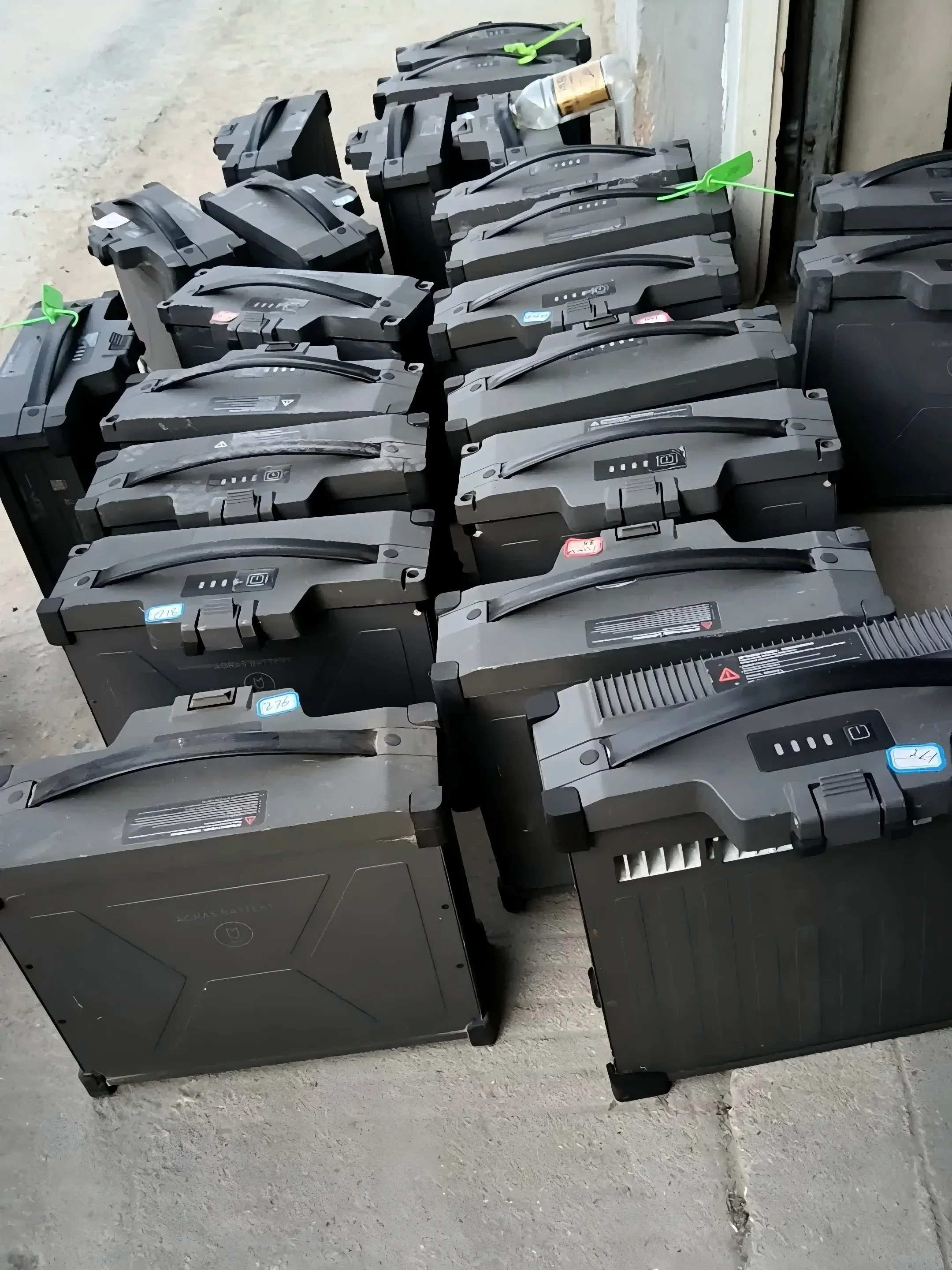 

Интеллектуальная летная батарея Agras T40, используемая 30000 мАч для сельскохозяйственного дрона DJI Agras T40/T20P/T30