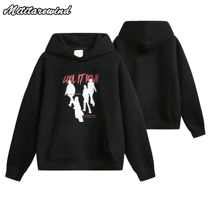 

Japanese Style Autumn Winter Hoodies Men Hip Hop Streetwear Silhouette Printed Hooded Oversized Sweatshirt For Men And Women