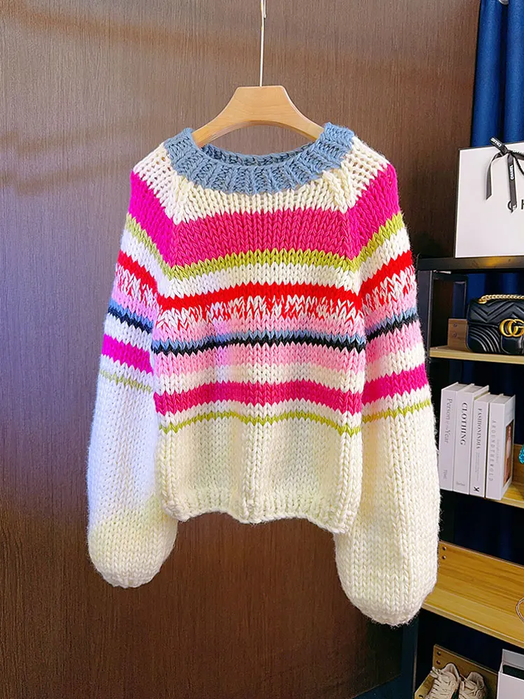 Suéter de punto grueso a rayas de arcoíris, jerséis de sensación de alta gama de estilo perezoso Vintage tejidos a mano, suéter corto súper lindo para mujer
