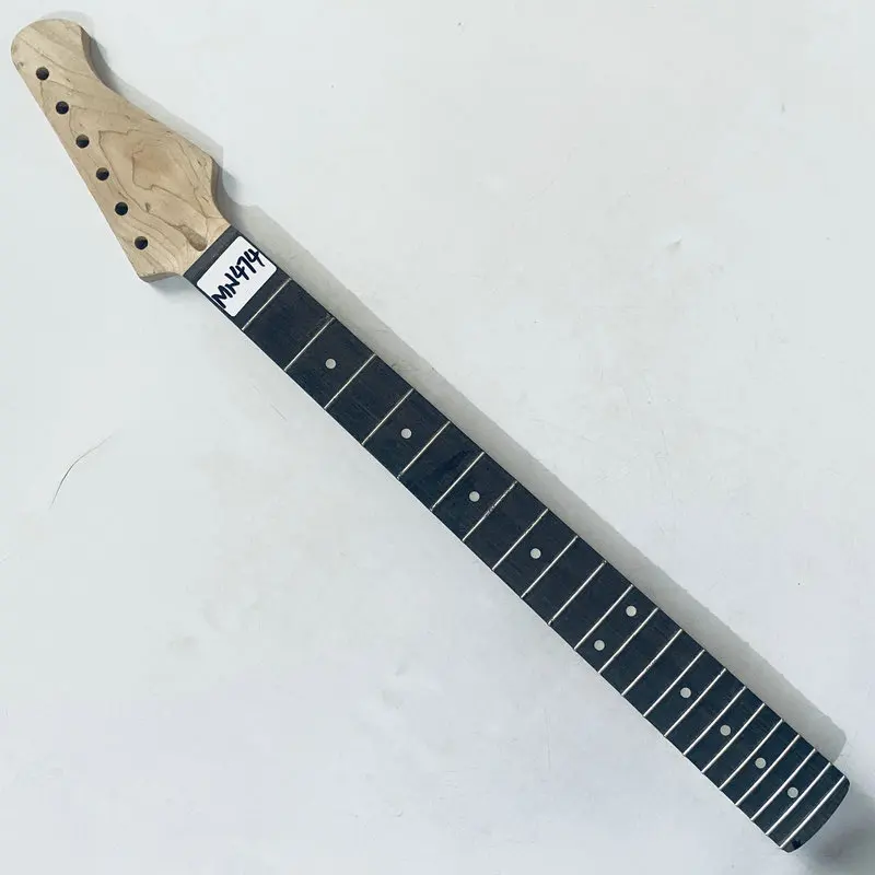 

MN474 Custom Order Right Hand ST Electric Guitar Neck Maple Rosewood 22 Frets for DIY Replace Surface Damages and Dirty