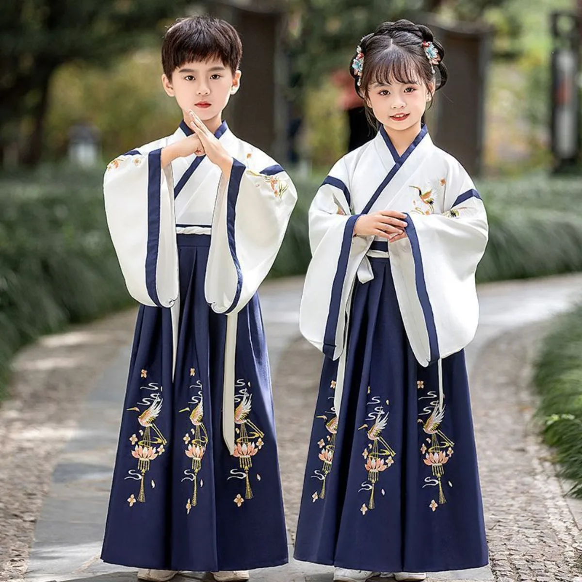 

Boys Girls Chinese Hanfu, Guoxue Uniform for Primary School, Ancient Scholar Wear for Three Character Classic Show